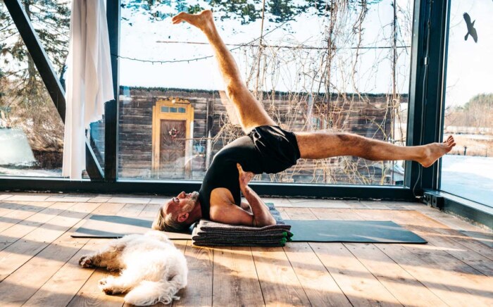 Adam Ramotowski, zimowe, weekendowe warsztaty jogi w Ojrzanowie