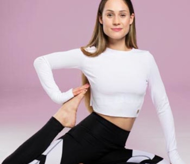 Asany, pozycje jogi dla kobiet