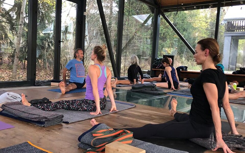 Pomost na stawie w Ojrzanowie