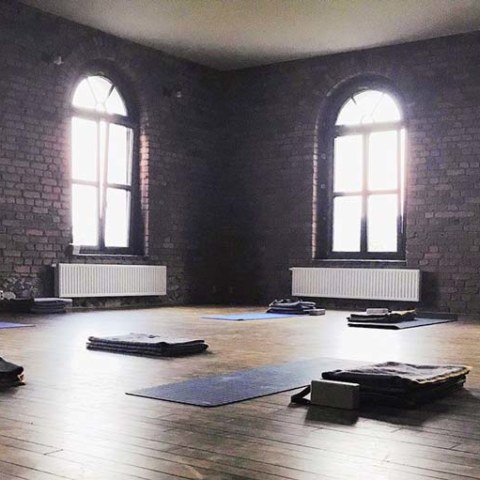 lato-z-joga-Antoniow-jogafoksal-pl-sala