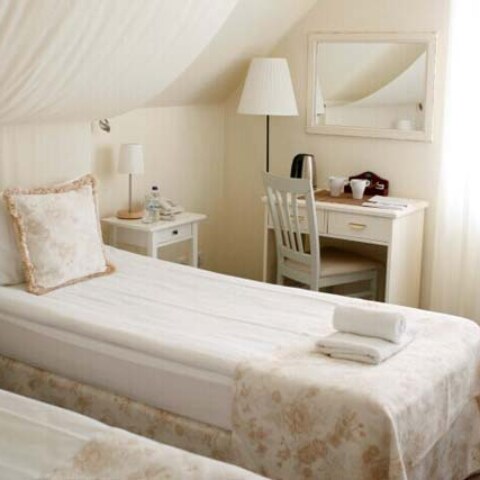 pokoje-dom-pruski-jablon-resort