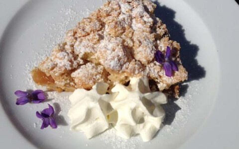 Posiłki w Dworze Sześć Dębów